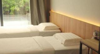 Semporna Seaview Hotel - 4