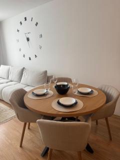 Pirin Family Apartment - 3