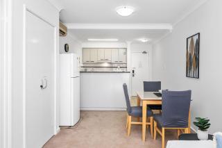404 One BR Apartment in the Heart of Perth - 7