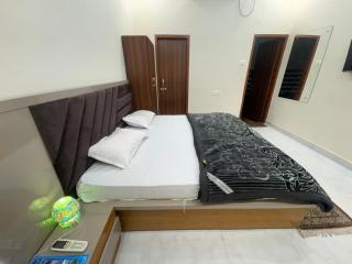 It's Braj Raj Homestay - 2