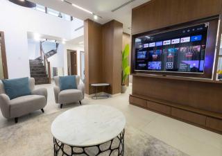 Prestigious Four Bedroom Villa & Maids room with Private Backyard in Gated Community - 3