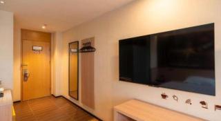 IU Hotel Zhengzhou Wenhua Road Sanquan Road Branch - 3