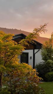 LouLou Hills - 5