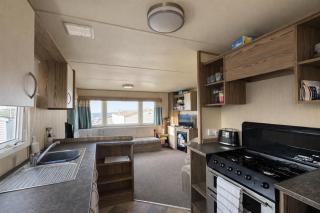 Brilliant 8 Berth Caravan At Reighton Sands Holiday Park, Haven Ref 61053Rc - 2