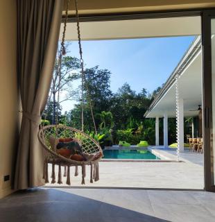 Sunny Villa Tropical Luxury 4BR Pool Villa - 6