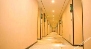GreenTree Alliance Hotel Dezhou Ningjin County Zhengyang Road Debai Plaza - 3