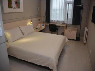 Jinjiang Inn Hotel Tianjin Jintang Highway Steel pipe company Light rail station Branch - 5