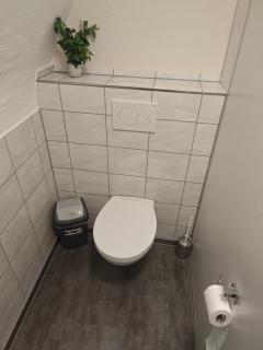 Monteurzimmer mit badezimmer und Wc alleine und Gemeinschaftsküche - 5