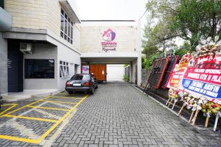 Dzawani Syariah Rajawali near Pakuwon Mall RedPartner - 2