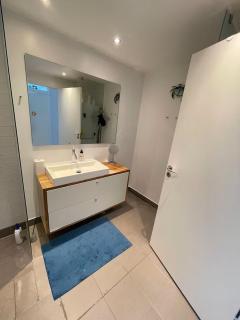 Hygge by Copenhagen Canal - 3