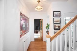 Popular with families - Cinder Hill - 4