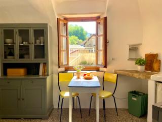 Private Steinvilla mit Dachterrasse, Pizzaofen und Badefluss 30 Min zum Meer - 8