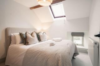 Critchlow Cottage - 8