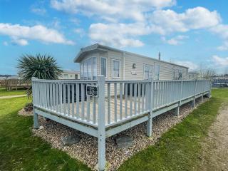 6 Berth Caravan With Wifi At Wells-Next-The-Sea In Norfolk Ref 72032T - 0