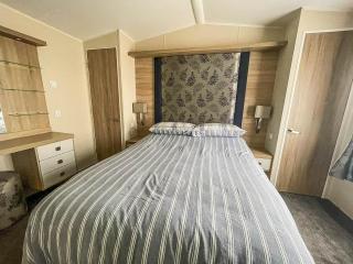 6 Berth Caravan With Wifi At Wells-Next-The-Sea In Norfolk Ref 72032T - 5