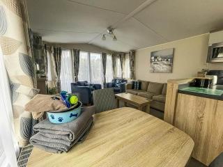 6 Berth Caravan With Wifi At Wells-Next-The-Sea In Norfolk Ref 72032T - 6