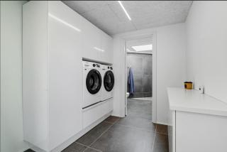 Newly renovated villa close to downtown Esbjerg, with garden - 8