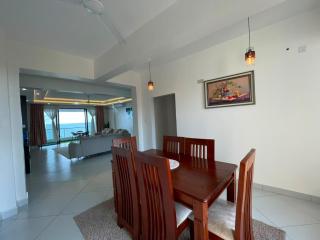 Jumeirah Epic Residence - 4