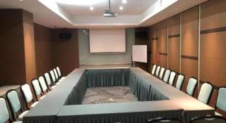 Naiwei L Executive Apartments - 2