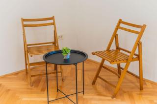 Flexible SelfCheckIns Zagreb 277 - 2 Bedroom Apartment - Backyard - Parking - Zagreb - 4