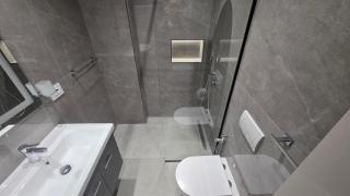 Andis Hotel Style Suite, Central Tirana - 5