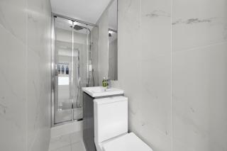 Modern 4Bed 3Bath Balcony Apartment in Shoreditch - Pass the Keys - London - 3
