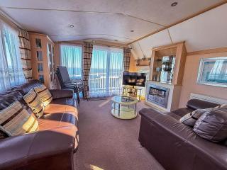 Luxury Caravan For Hire At Hopton Holiday Park With Full Sea Views Ref 80010H - 8