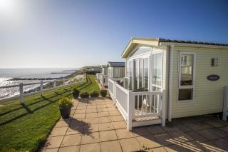 Stunning Caravan With Full Sea Views At Hopton Haven Ref 80044S - 9