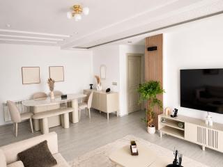 Luxury 2BR Apartment Private Jacuzzi 10mins From Airport - 9