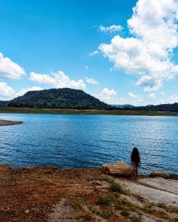 Elee Villa - Waterfront Retreat with Victoria Reservoir & Mountain Views - 7