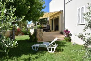 Sunny Lena Premium Family Apartment with Garden, Close to Beach & Pool - 6