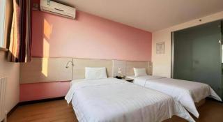 7 Days Inn Dalian Ganjingzi District Government - 1