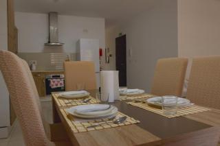 Spacious 3-Bedroom near Three Cities - 0