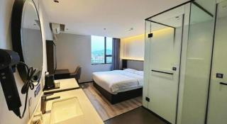 IU Hotel Chengdu Dujiangyan Branch - 3