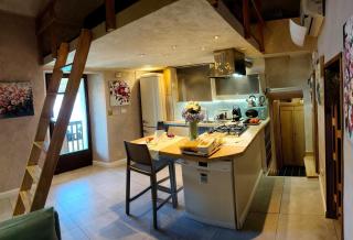 Private Eco Retreat for two -Pool- Spa - Hot Tub - Design and Lake View - 6