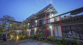 Box Hostel N Cafe - 7