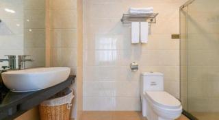 Kaiping Sanbu Junying Hotel - 1