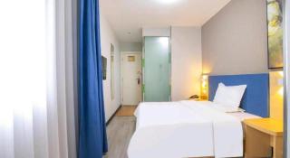 7 Days Inn Zhuhai Doumen Daxin Xinduhui Pedestrian Street - 9