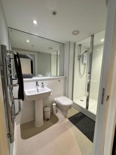 Elegant Exeter Escape - The Leat - 2