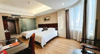 Vienna Hotel Shenzhen Bijiashan Yinhu Metro Station - 1