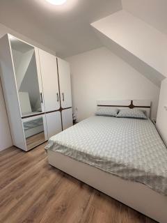 Eva's apartment 2 - 2