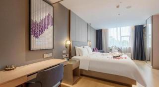 Lavande Hotels·Shenzhen North Railway Station Longhua Yicheng Center - 1