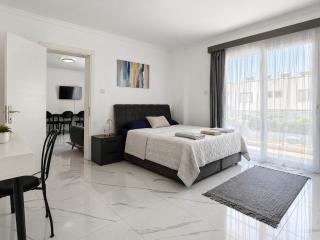 Nothern Cyprus Royal Life Poseidon Collection - 0