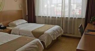 GreenTree Inn Shijiazhuang Xinji City Shifu Street Business Hotel - 2