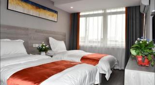 Shell Fuyang Renmin Middle Road Gulou Plaza Hotel - 3