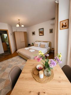 Apartments Dragulji Kruševac Central Stay - 0