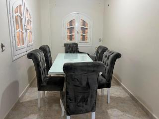 1st floor ready home apartment, 5 mins drive from bus station - 1