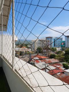 Affordable stay with 2 bedbunks - 4