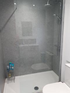 Blue Air B&B - Private Suite, Free Parking, Pet Friendly - 5