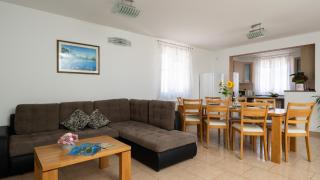 Villa Doris by Villas Guide - 4